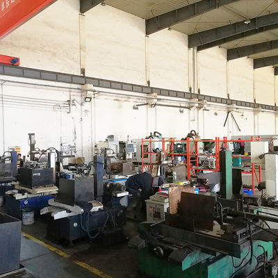 Sheet / Plate Rolling Roller-Bending Machine with Easy Operation EJON T13 Delta Servo