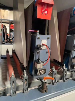 Automatic Correction Function Flat Metal Finishing Machine For Carbon Steel